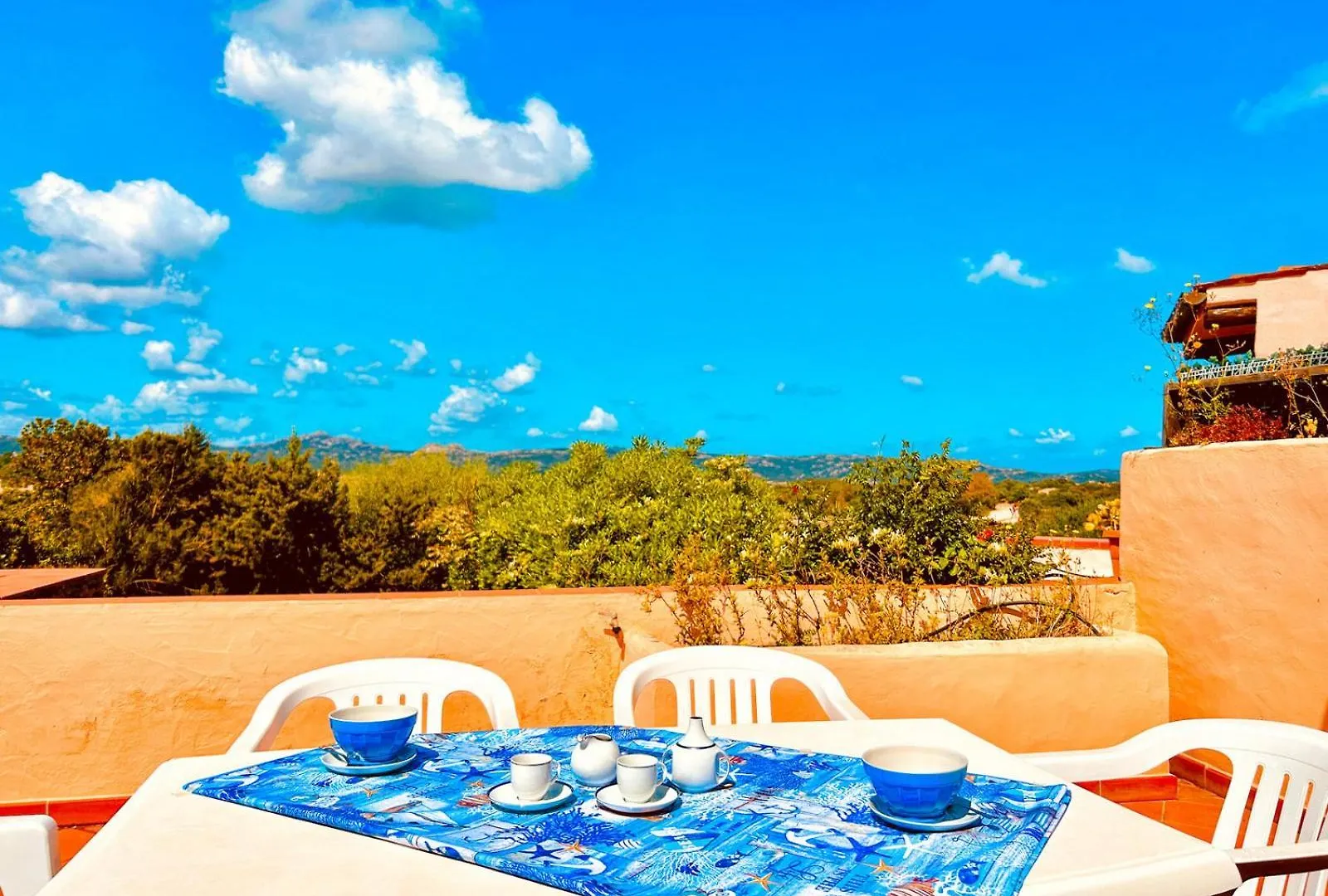 Vakantiehuis Sweet Home Villetta A Schiera With Pool Baja Sardinia